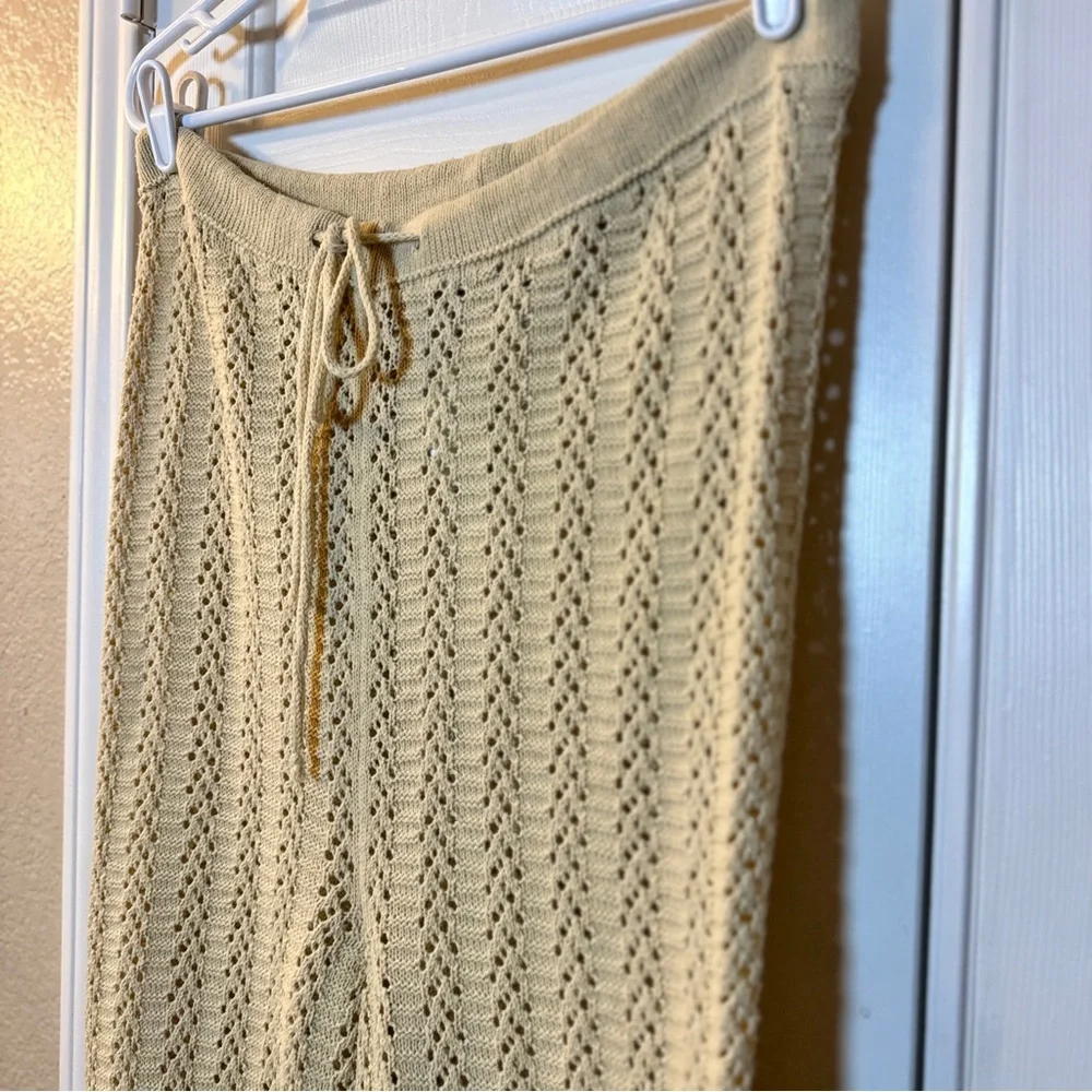 Cream Crochet‎ ASOS Boho Design Beach Flair Size 10 Wide Leg Pull On Pants EUC